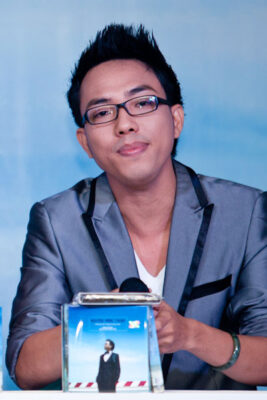 Nguyễn Hồng Thuận